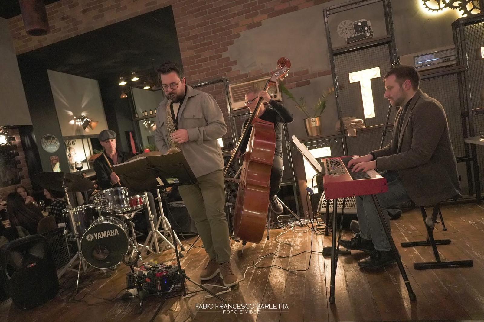 Mike Rubini Jazz Quartet